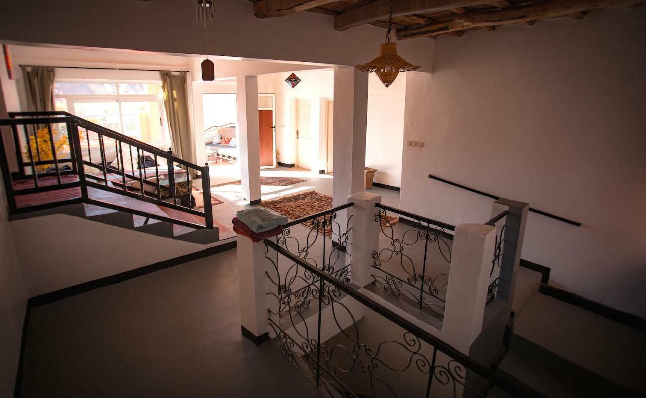 Monkey Fingers House By Fatima Mellal Tinghir Exterior foto